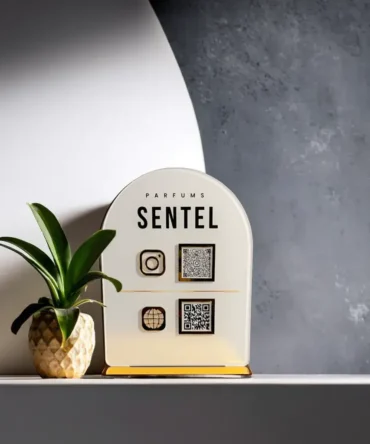 حامل مزدوج لرمز الاستجابة السريعة مخصص